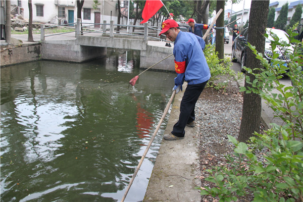 1597303906834816.jpg 2017090416323137.jpg